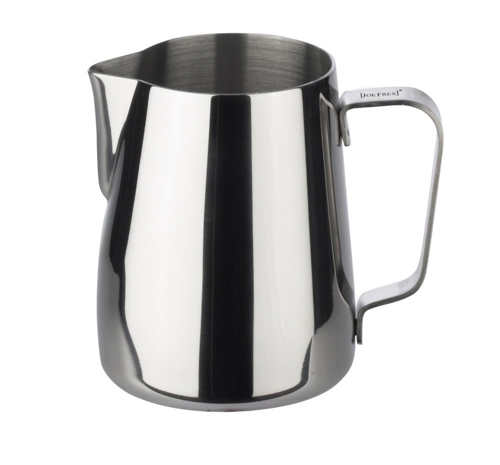 JoeFrex - Milchkanne 590ml, Edelstahl glänzend poliert JoeFrex - Milchkanne 590ml, Edelstahl glänzend poliert