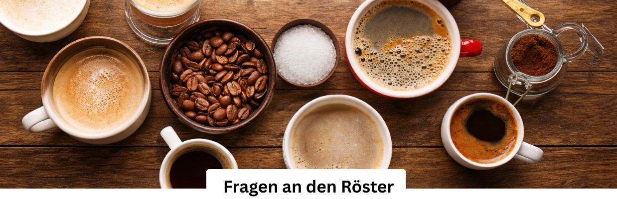 verschiedene Kaffees in Tassen