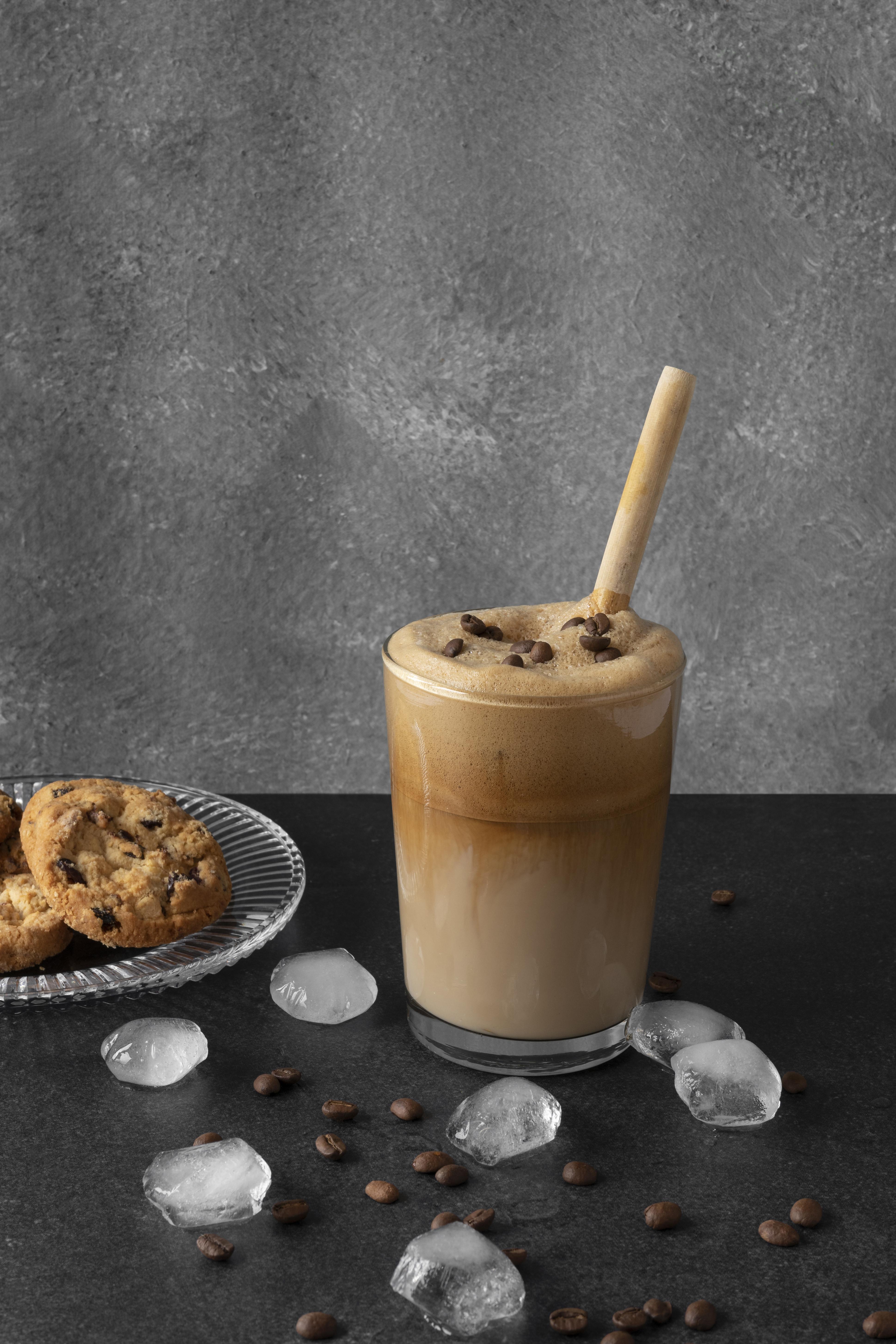 Berliner Kaffeerösterei Kaffeerezept Vanille Latte mit Vanille, Espresso und Milchschaum
