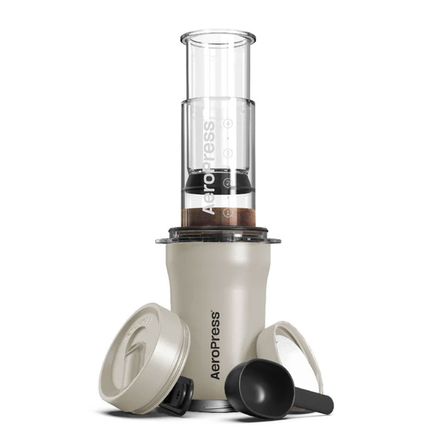 AeroPress® Go - Coffee Maker für unterwegs inkl. 100 Filter, beige