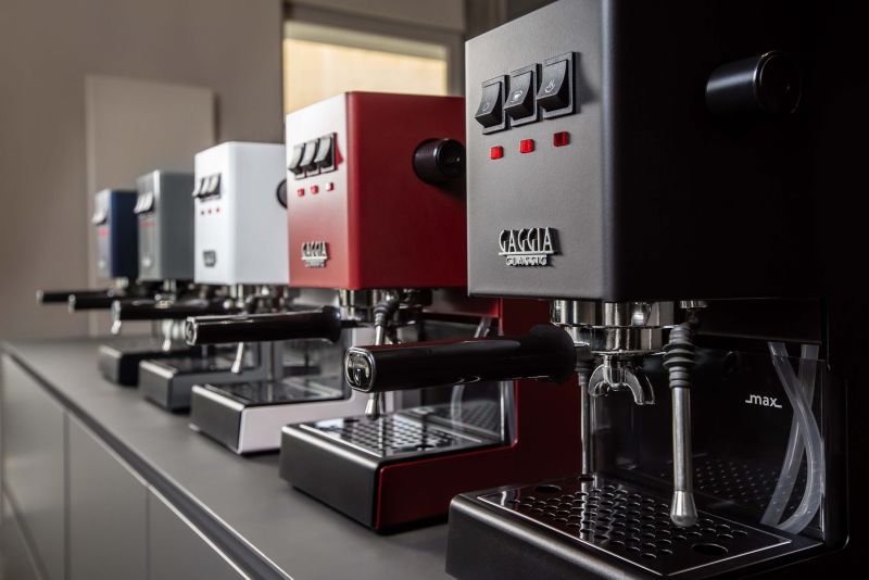 Gaggia - Classic Evo Pro E24 Rot Siebträger Espressomaschine 58mm
